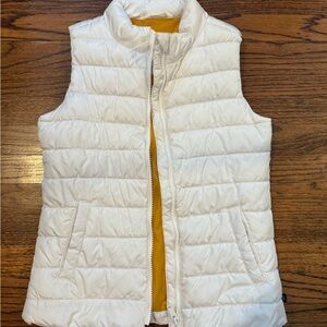 GAP Kids White Quilted Vest with Yellow Lining